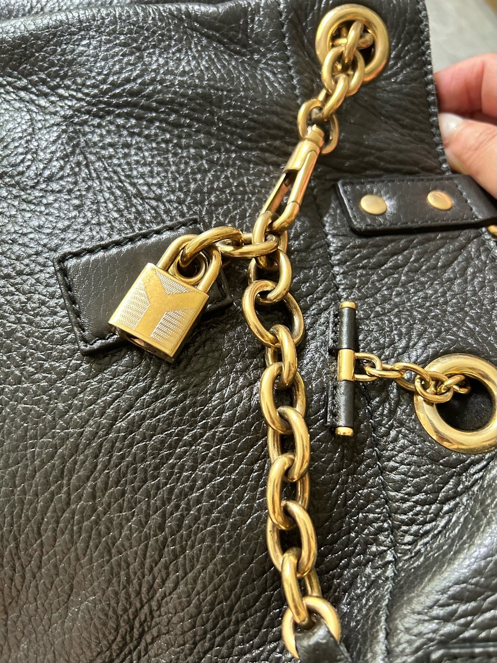 Yves Saint Laurent Black Leather Shoulder Bag with Gold Chain Hardware - Picture 3 of 7